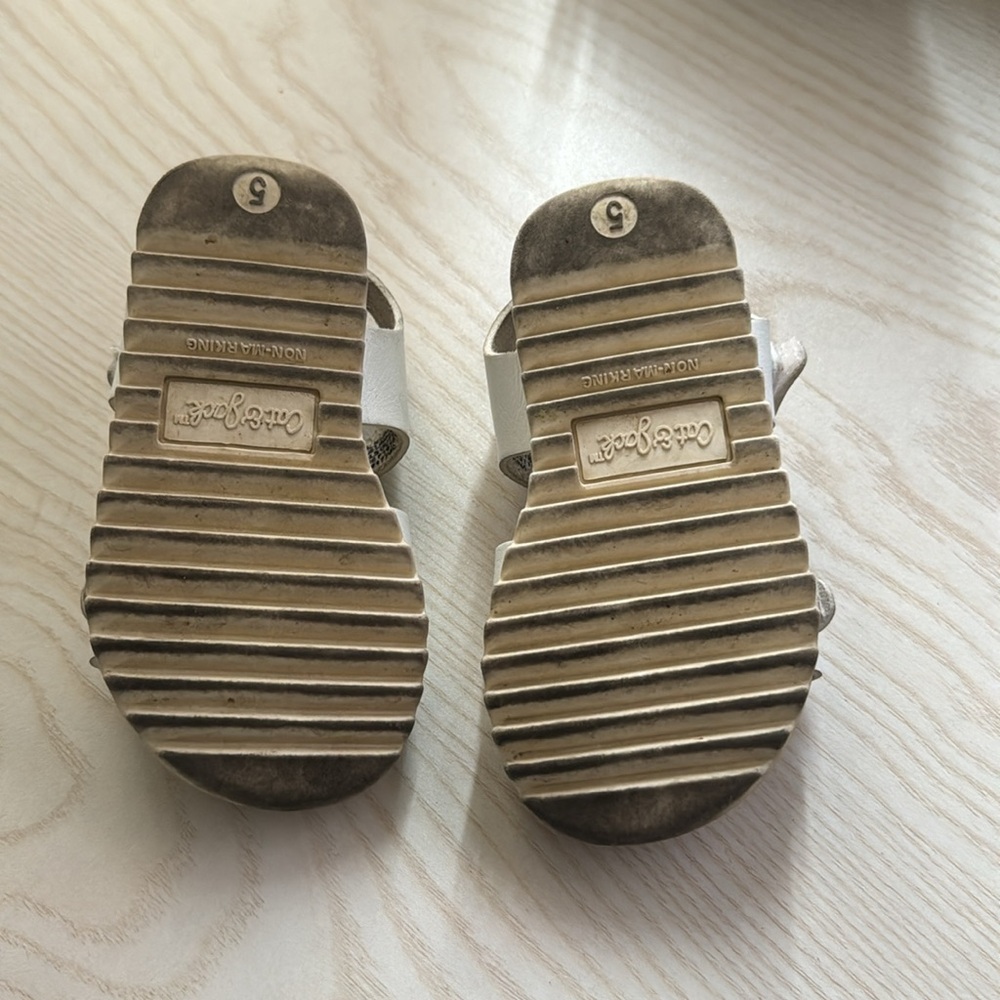 Sandals - Picture 5 of 5